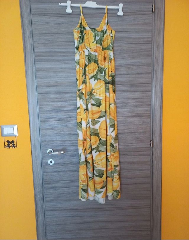 Vestito lungi estivo