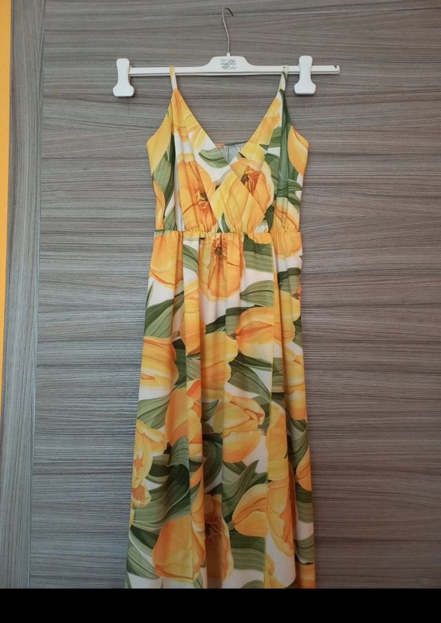 Vestito lungi estivo