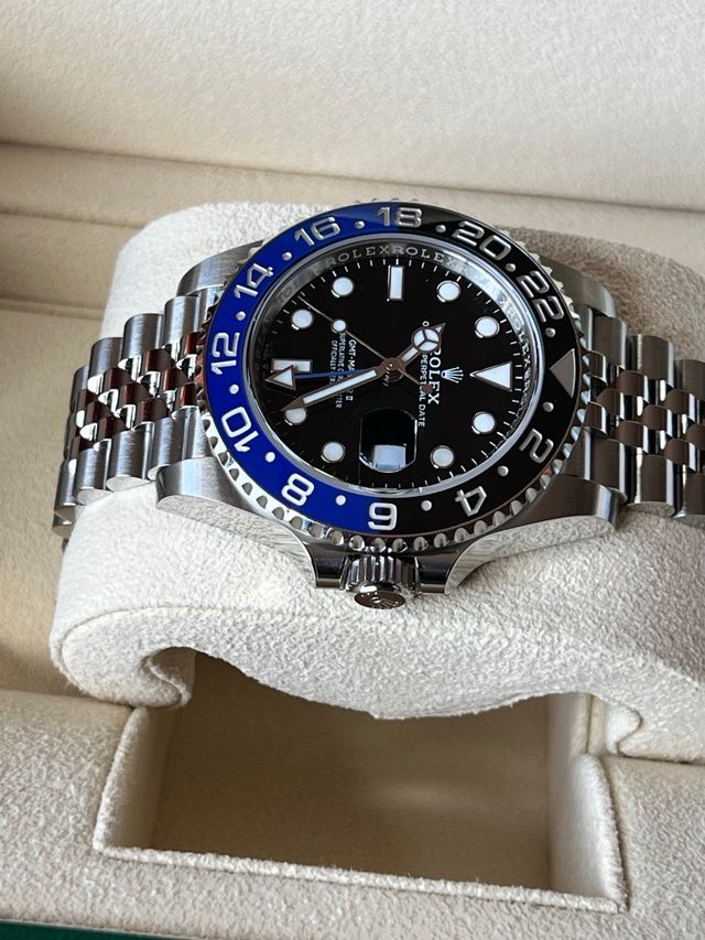 ROLEX GMT-Master II Batman 126710BLNR