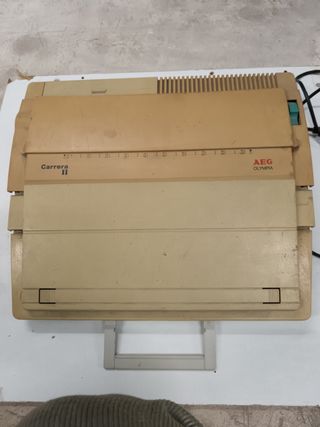 Máquina escribir AEG Olympia Carrera II