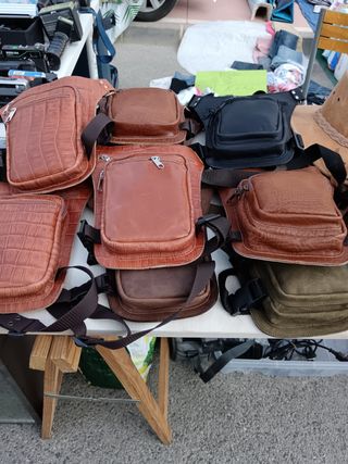 Riñoneras Piel Vacuno: 3  bolsillos hechos a mano