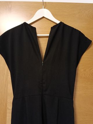 Mono negro vestir elegante