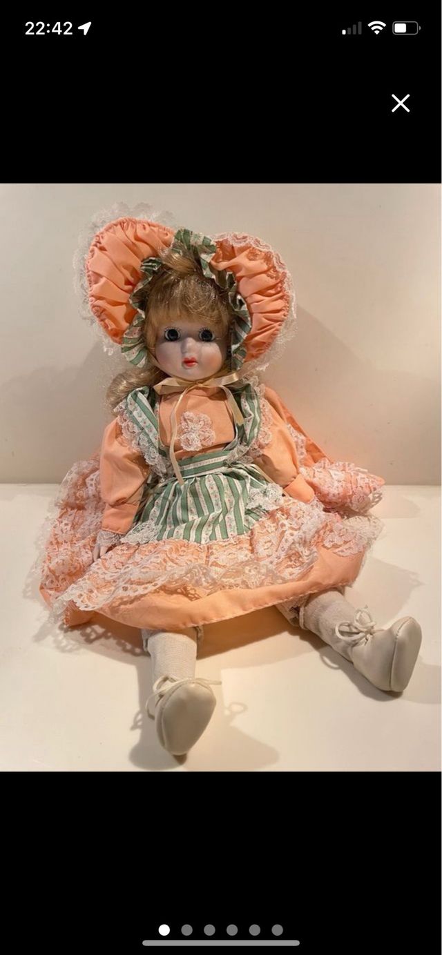 Bambola concarillon  Vintage in bisquit Collezione