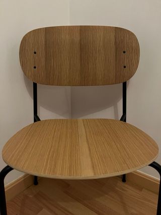 Sillas de diseño marca Decotique en madera y metal