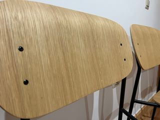 Sillas de diseño marca Decotique en madera y metal