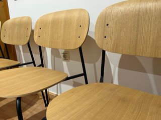 Sillas de diseño marca Decotique en madera y metal