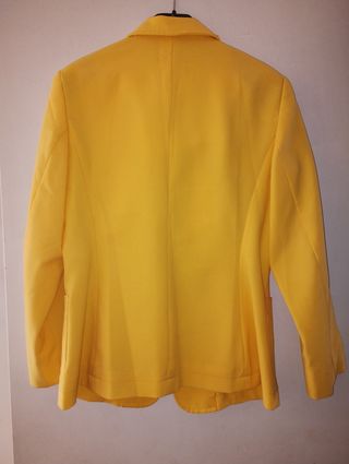 Traje amarillo vintage talla 38