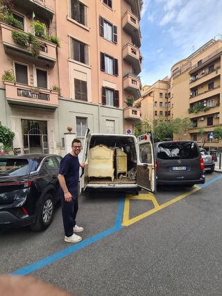 Traslochi trasporti sgomberi 349 868 9350