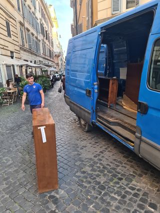 Traslochi trasporti sgomberi 349 868 9350