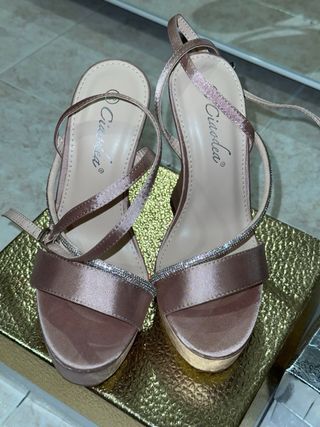 Sandali rosa tacco alto