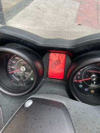 Yamaha XMAX 125 - Scooter