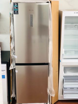 Frigorífico HISENSE combi 185x60cm
