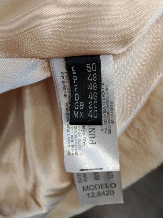 Abrigo pelo sintético beige