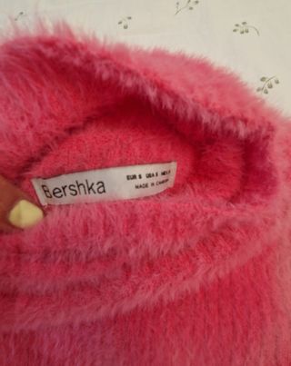 Suéter Bershka rosa