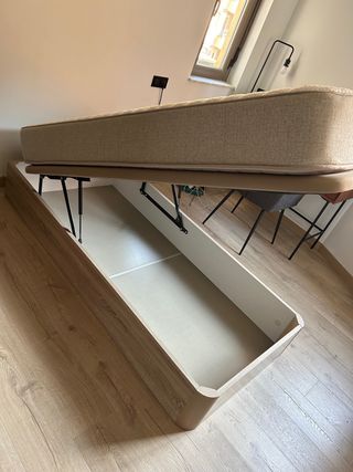 Canapé  + colchón viscoelástico Pikolin 90x190