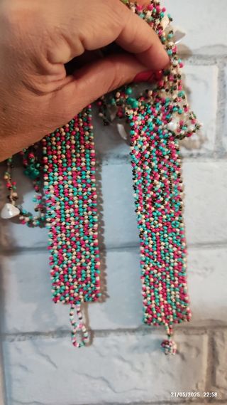 Collana multi-colore con perline