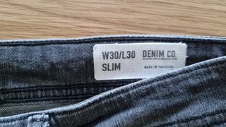 Vaquero gris hombre ajustado. Talla 40 W30 L30