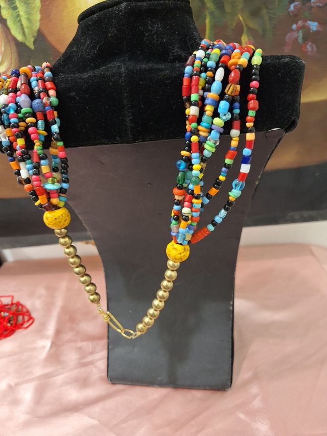 Collana multi-colore Tibetana