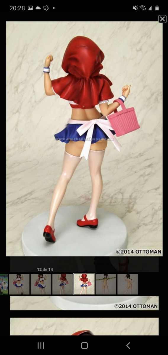 Figura anime giapponese di Cappuccetto Rosso. Fiaba