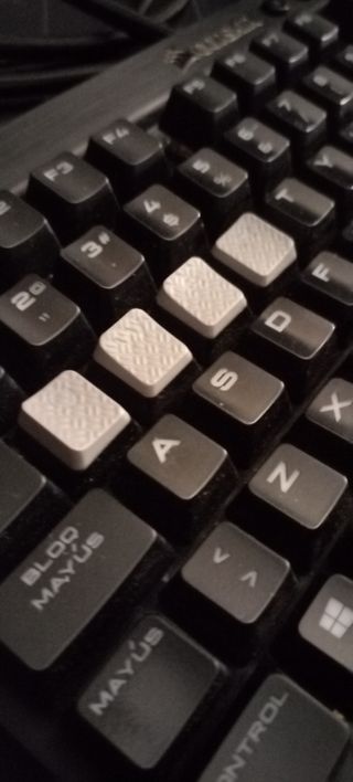 Teclado Corsair K65 Rapidfire