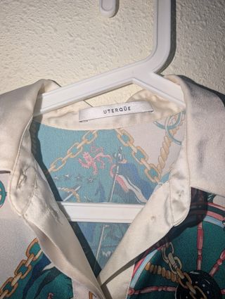 Camisa Uterqüe seda verde-rosa