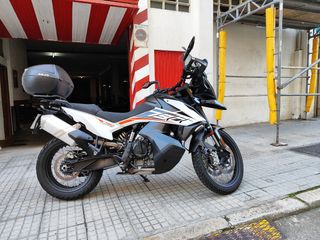KTM 790 Adventure - Moto de aventura