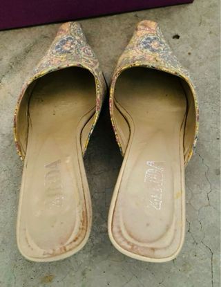 Sandalias tacón multicolor de ZINDA