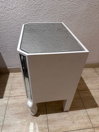 Mesita noche blanca plata espejo