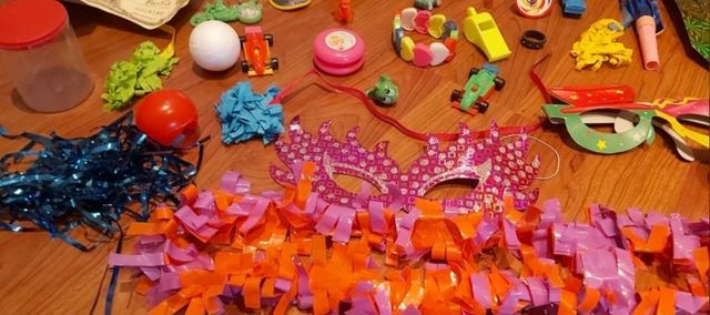 Piñata. Lote para rellenar piñata