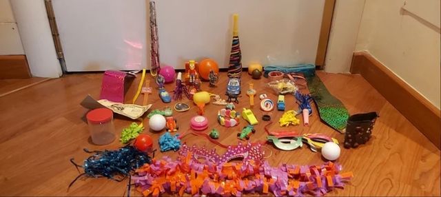 Piñata. Lote para rellenar piñata