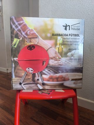Barbacoa fútbol Seven House roja