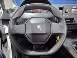 PEUGEOT Partner Pro Standard 600kg BlueHDi 73kW