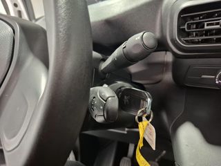 PEUGEOT Partner Pro Standard 600kg BlueHDi 73kW