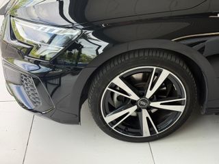 AUDI A3 Sportback Black line 35 TFSI 110kW S tro