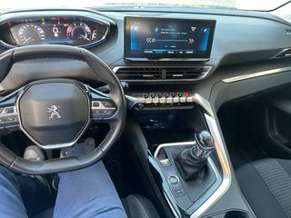 Peugeot 3008 2021