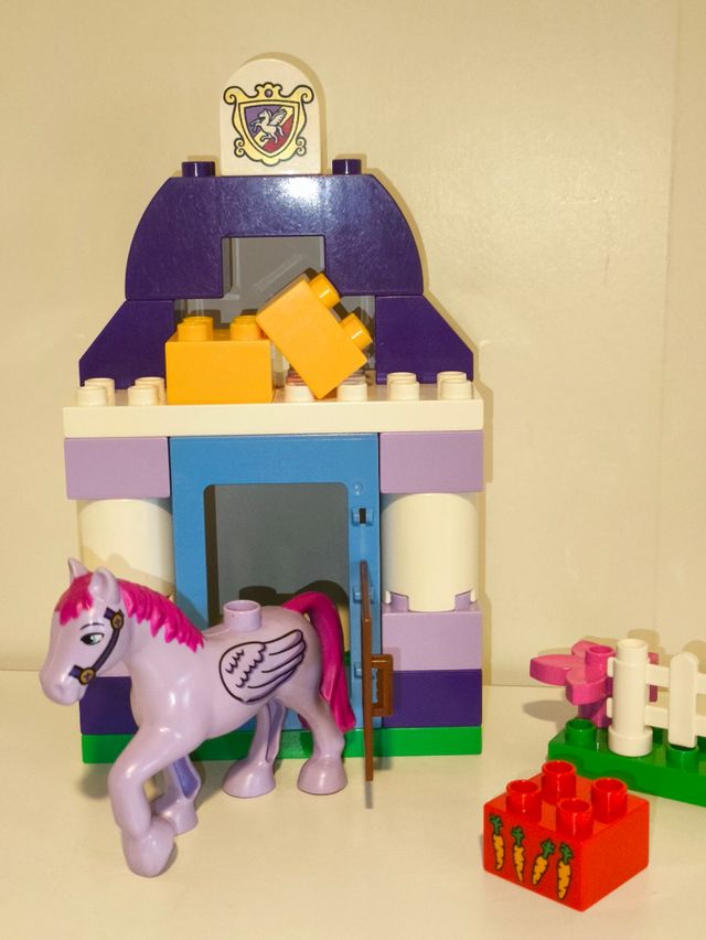 Lego Duplo 10594 Scuderia reale della principessa Sofia