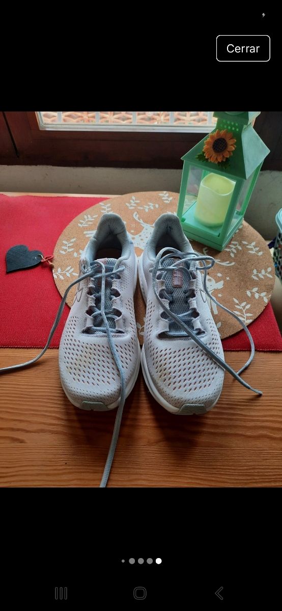 Zapatillas Under Armour talla 39 Gris Rosa