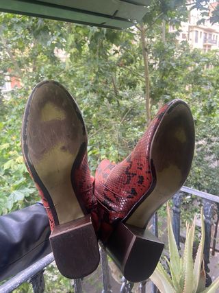 Botines Mango serpiente marrón-naranja