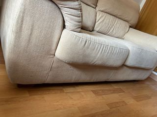 Sofá 2 plazas beige