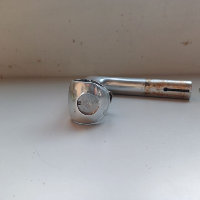 attacco manubrio cinelli 110 mm senza stemma