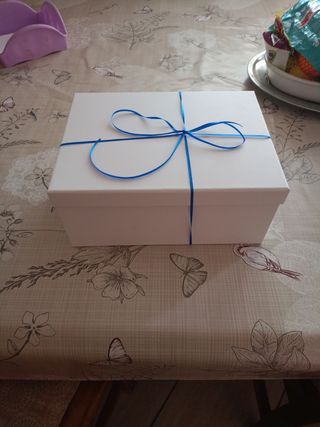 Scatola vestiti sorpresa tg unica