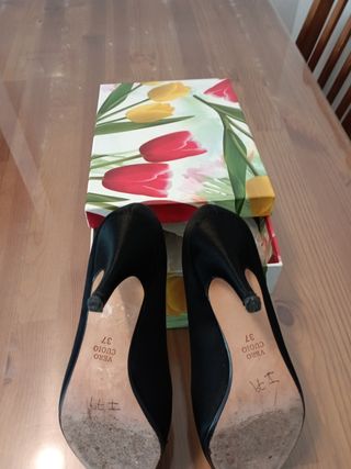 ZAPATOS GLORIA ORTIZ NEGROS T. 37