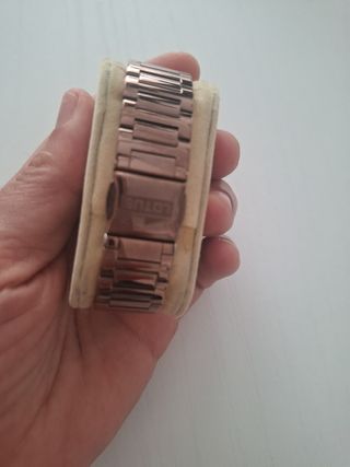 Reloj acero color chocolate 
