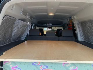 Volkswagen Caddy 2011