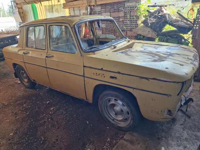 Renault 8 TS clásico