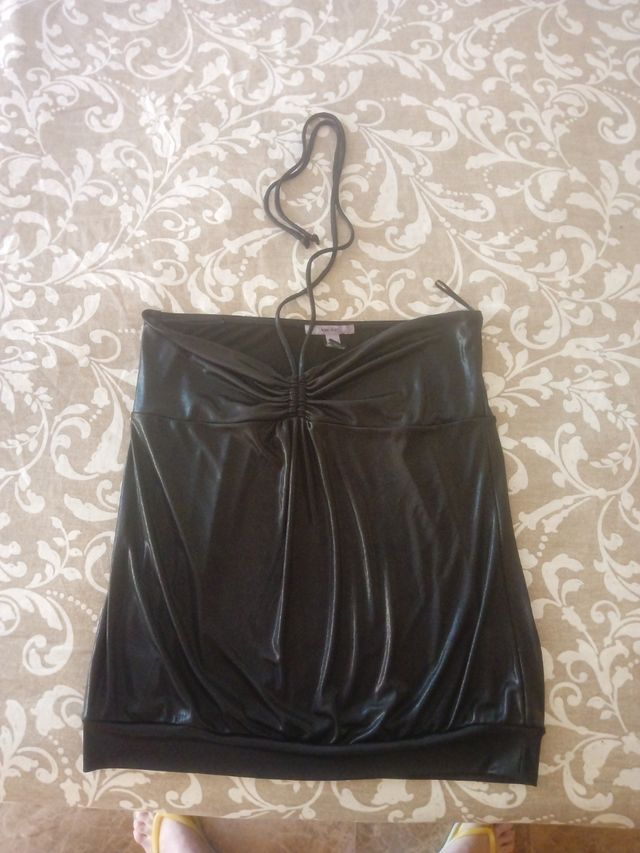 Top negro brillante mujer