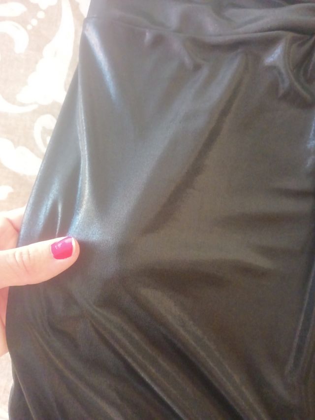 Top negro brillante mujer