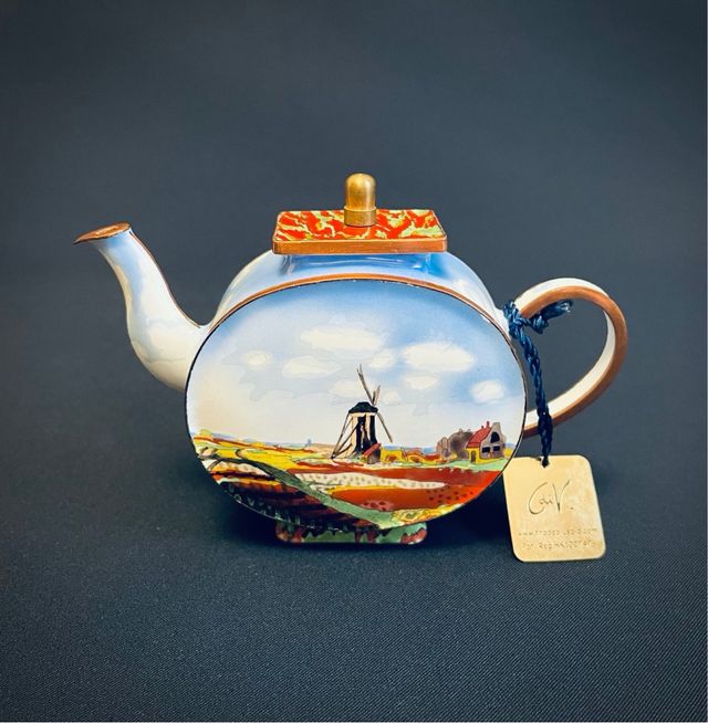 Teiera “Charlotte di Vita”