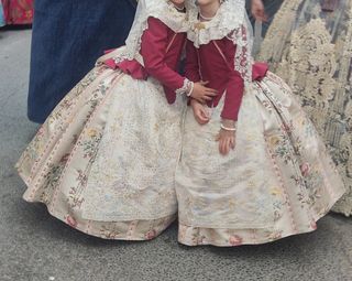 Traje Fallera niña - granate y Beige