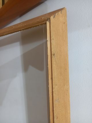 Marco dorado madera antiguo